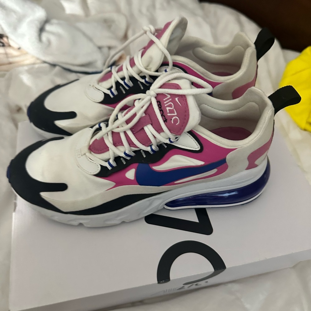 Nike Airmax react 270 size 9 women’s - - Picture 3 of 8
